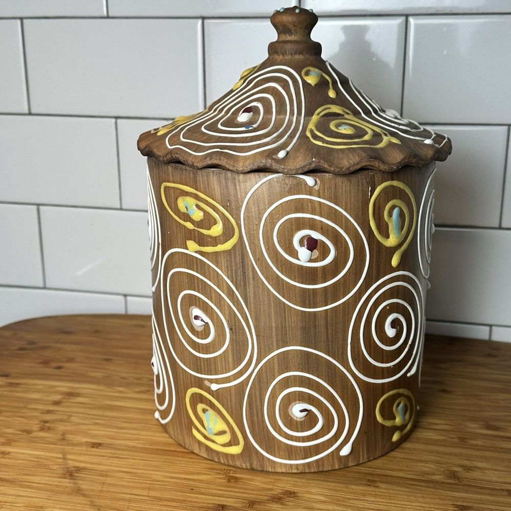 Enesco Cookie Jar Raised Design 6.5”